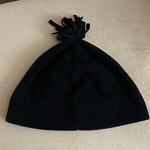 Black Fleece Beanie with Pom Pom